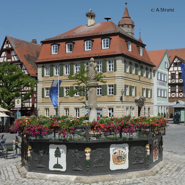 kreuzgangspiele romantisch mittelalter historisch fränkisch